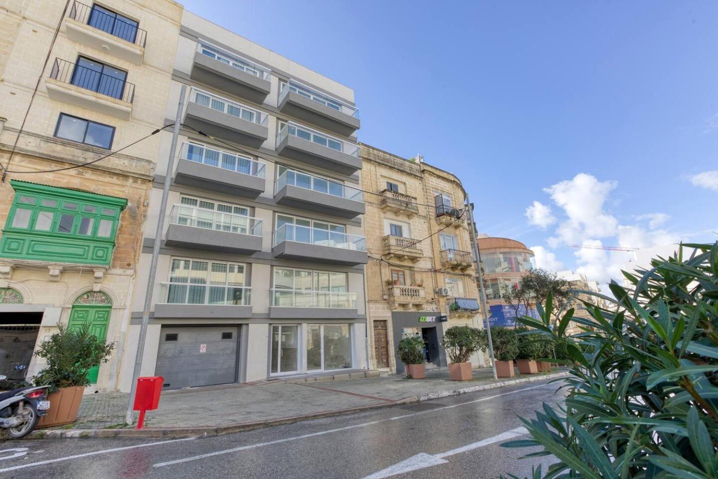 Beautiful Central Penthouse 1Br Ta Xbiex Exterior photo